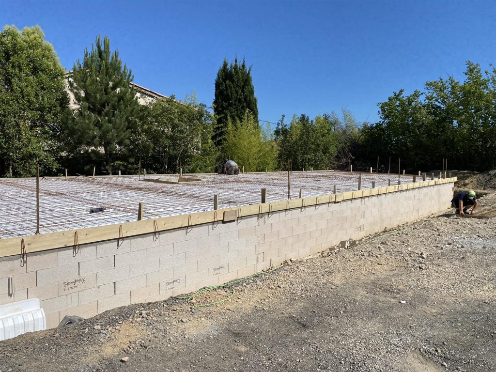 Dalle armee sur vide sanitaire du batiment tertiaire - CRT Volx